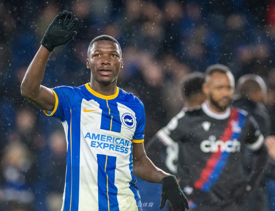 比赛成绩应 比赛成绩应